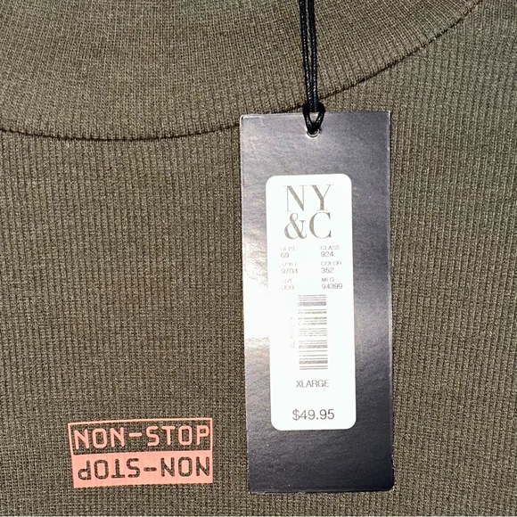 New York & Company “GABRIELLE UNION” Cropped Sweater - Picture 4 of 6